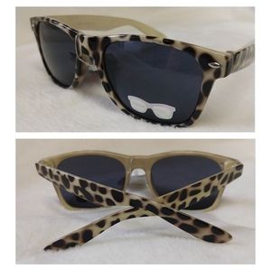 Retro UV 400 Animal Print Sunglasses Cream